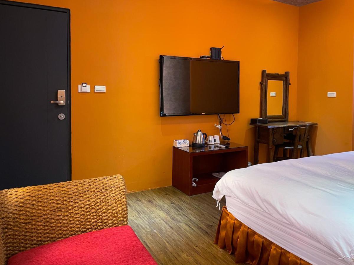Vogue Inn At Hualien Exterior photo
